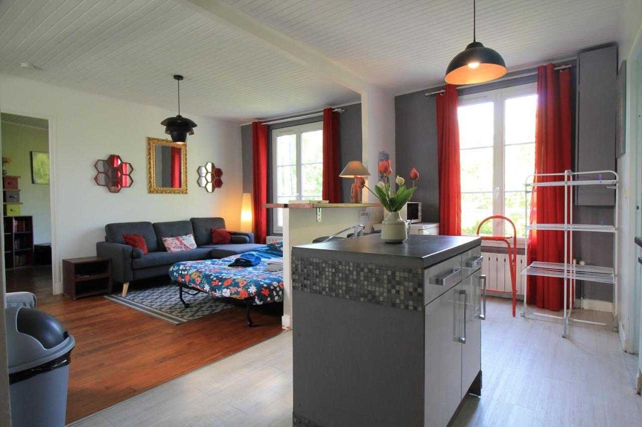 Disponible - Appartement Entier - Ligne H 15Mn Paris-Gare Du Nord, Parking Rue Gratuit, 4 Pers, Station De Train En Face Toutes Les 15Mn, Hippodrome, Cdfas, Universite, Borne Electrique, 1Er Etage オーボンヌ エクステリア 写真