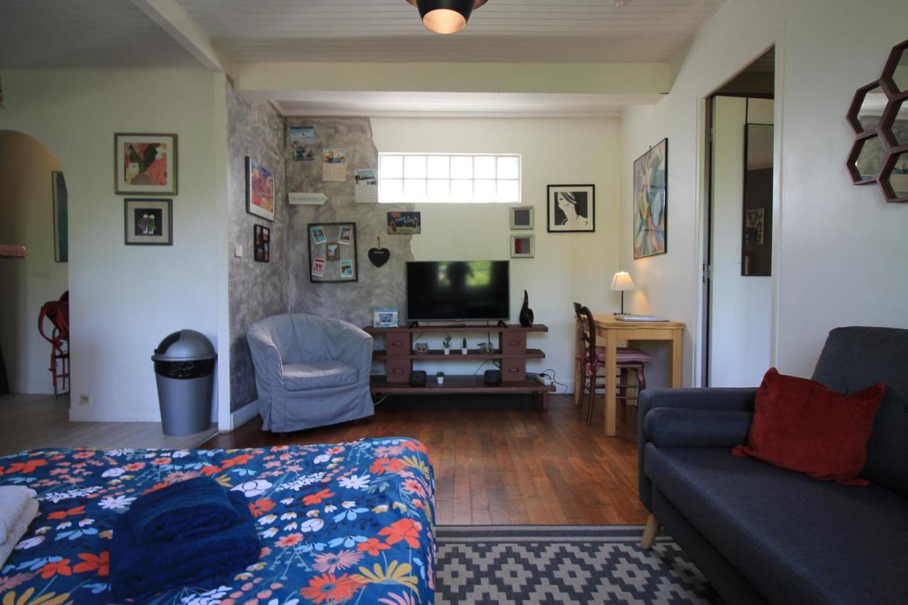 Disponible - Appartement Entier - Ligne H 15Mn Paris-Gare Du Nord, Parking Rue Gratuit, 4 Pers, Station De Train En Face Toutes Les 15Mn, Hippodrome, Cdfas, Universite, Borne Electrique, 1Er Etage オーボンヌ エクステリア 写真