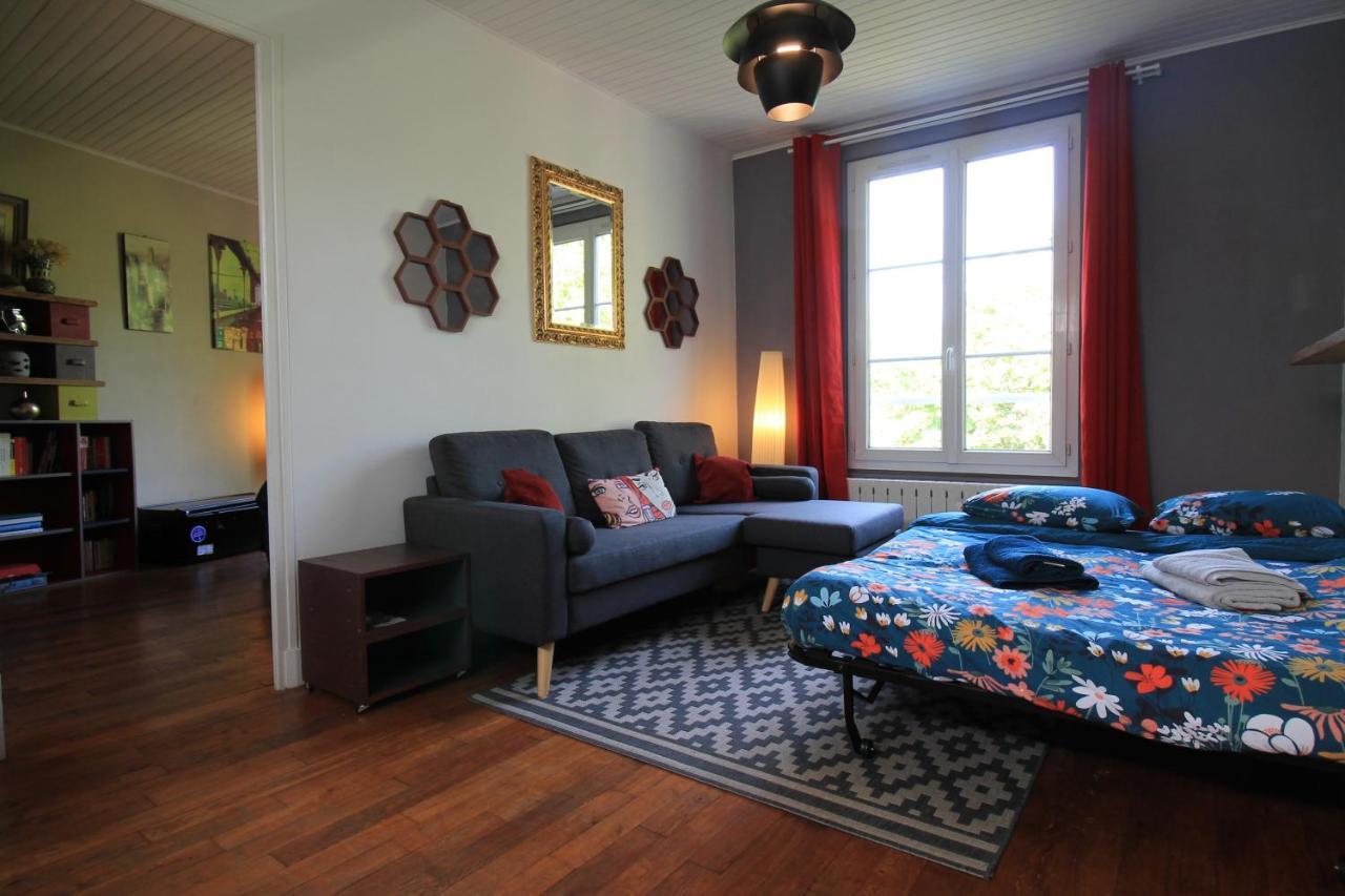 Disponible - Appartement Entier - Ligne H 15Mn Paris-Gare Du Nord, Parking Rue Gratuit, 4 Pers, Station De Train En Face Toutes Les 15Mn, Hippodrome, Cdfas, Universite, Borne Electrique, 1Er Etage オーボンヌ エクステリア 写真