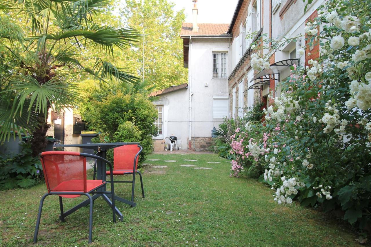 Disponible - Appartement Entier - Ligne H 15Mn Paris-Gare Du Nord, Parking Rue Gratuit, 4 Pers, Station De Train En Face Toutes Les 15Mn, Hippodrome, Cdfas, Universite, Borne Electrique, 1Er Etage オーボンヌ エクステリア 写真