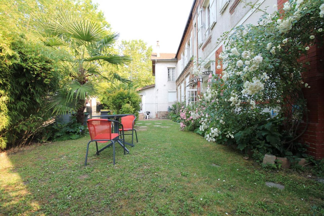 Disponible - Appartement Entier - Ligne H 15Mn Paris-Gare Du Nord, Parking Rue Gratuit, 4 Pers, Station De Train En Face Toutes Les 15Mn, Hippodrome, Cdfas, Universite, Borne Electrique, 1Er Etage オーボンヌ エクステリア 写真